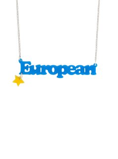 i-heart-europe-necklace_1920x.progressive